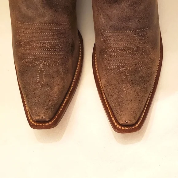 CORRAL Distressed Naham Stitched Leather Snip toe boots 7.5. - Picture 8 of 16